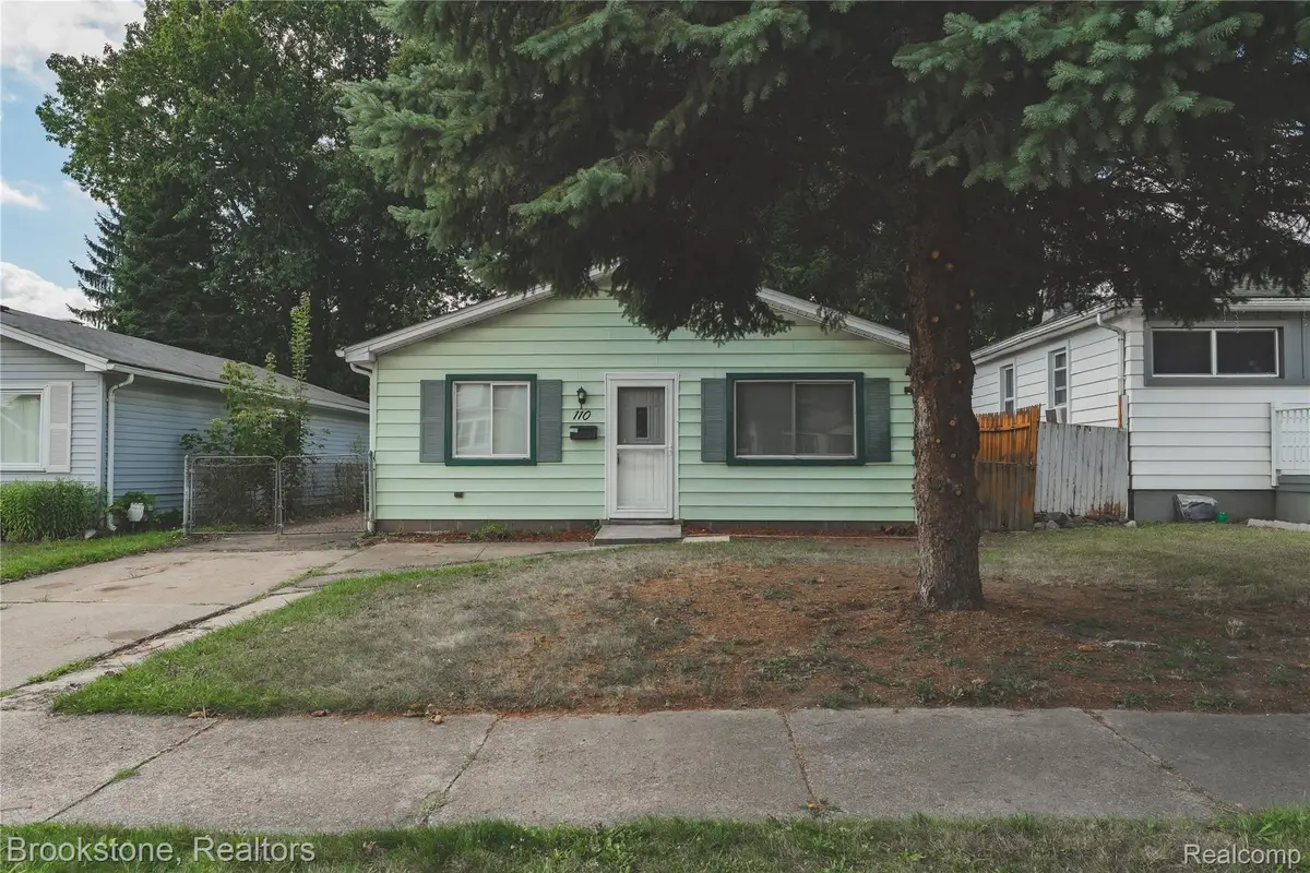 110 E Cornell Avenue, Pontiac, MI 48340 - #1