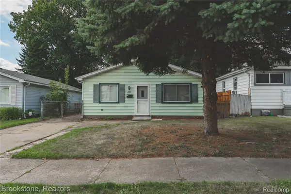 110 E Cornell Avenue, Pontiac, MI 48340