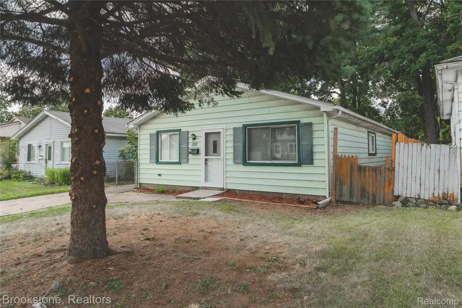 110 E Cornell Avenue, Pontiac, MI 48340 - #3