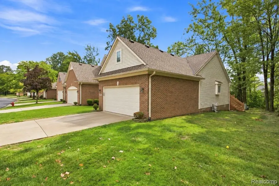 22791 Coachlight Circle, Taylor, MI 48180 - #2