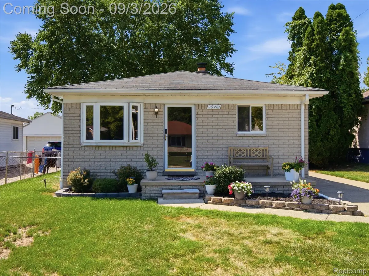 29261 Mcdonald Street, Roseville, MI 48066 - #1
