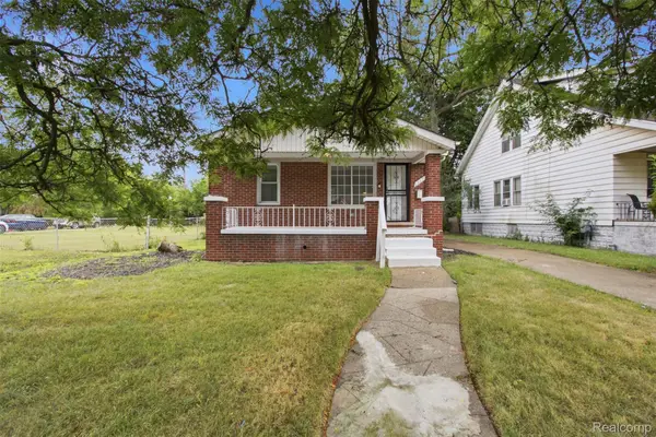 15730 Winthrop Street, Detroit, MI 48227
