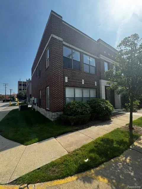 52 W Bethune Street, Detroit, MI 48202 - #3
