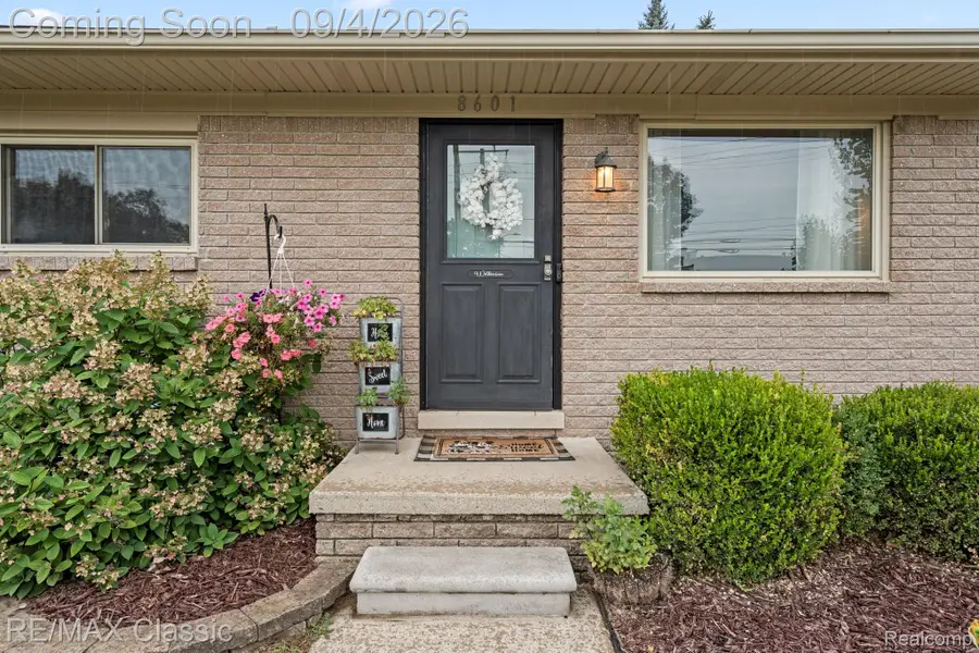 8601 Haller Street, Westland, MI 48185 - #2