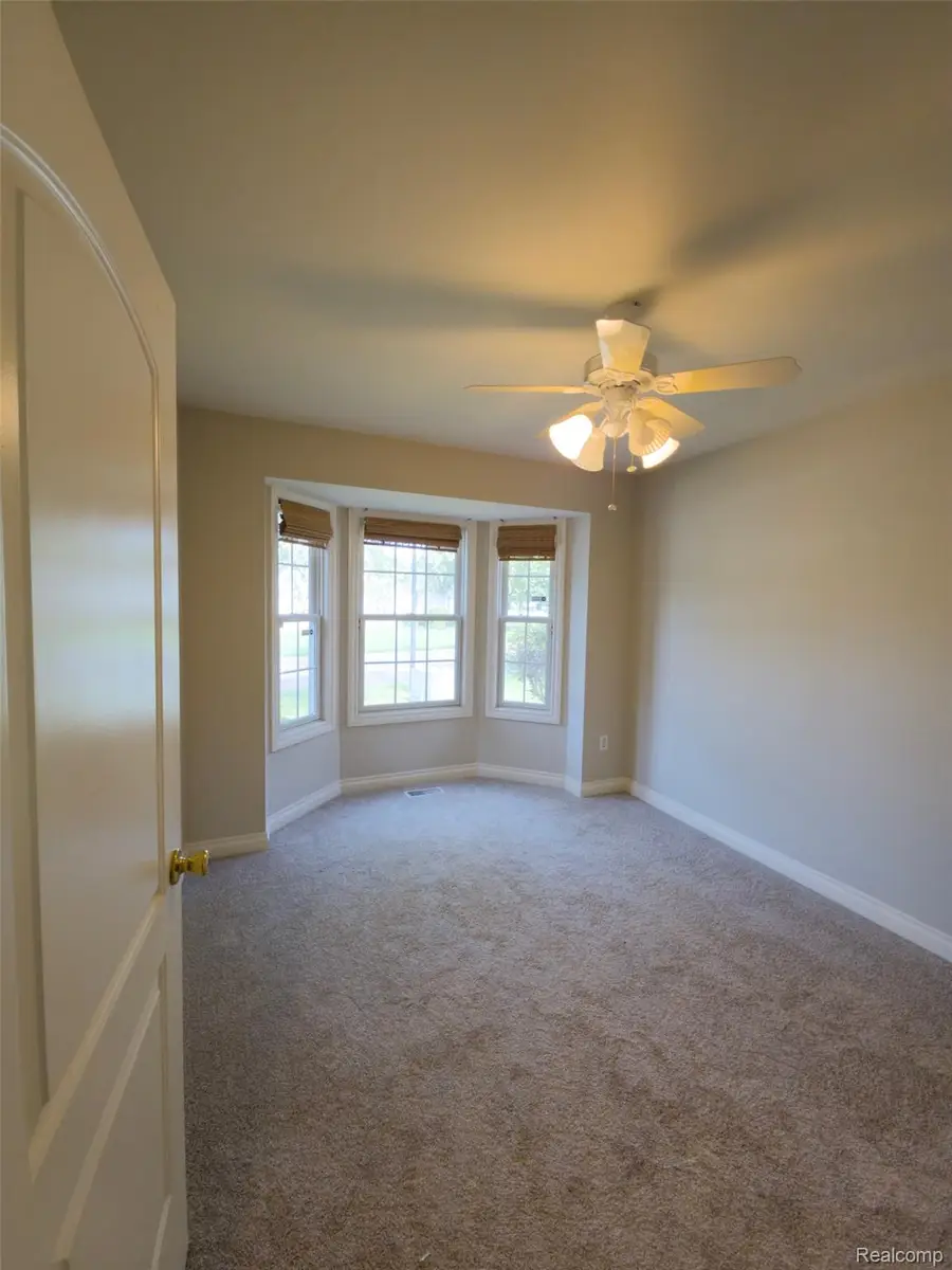 1151 Creekside Court, Burton, MI 48509 - #3