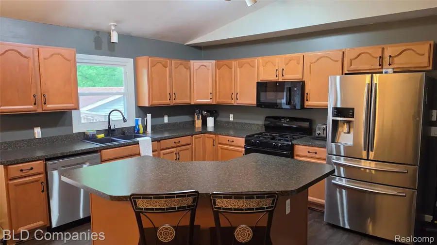 1095 Seabury Drive, Orion, MI 48362 - #3
