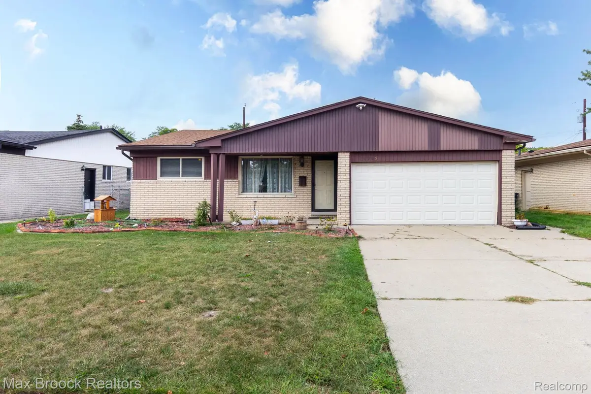 14943 Carmel Drive, Sterling Heights, MI 48312 - #1