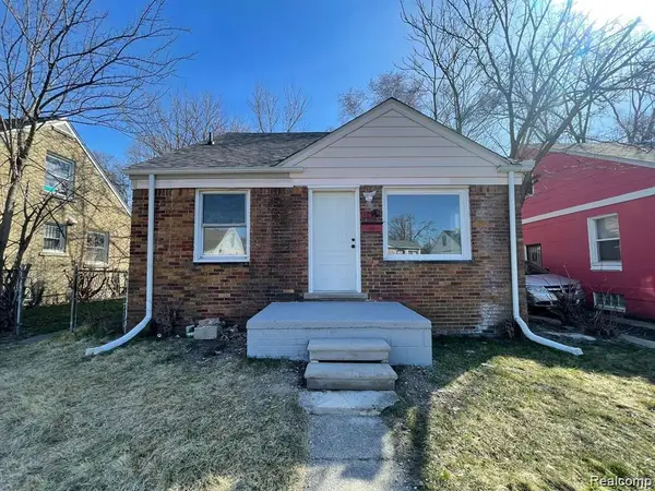 17924 Mackay Street, Detroit, MI 48212