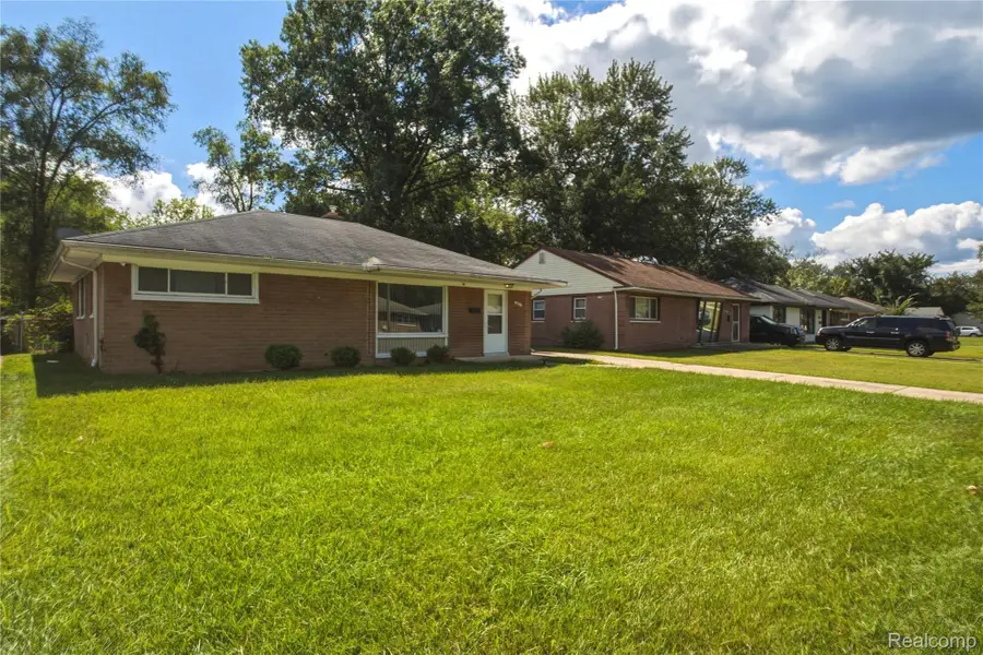 28611 Parkwood Street, Inkster, MI 48141 - #3
