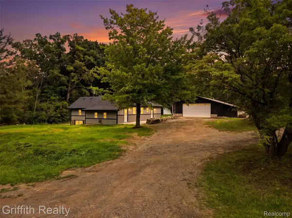 5820 Mack Road, Howell, MI 48855