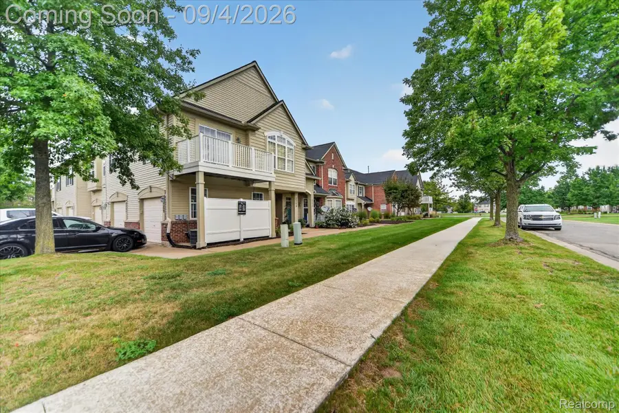 4285 S Hampton Ridge Boulevard E #141, Howell, MI 48843 - #2