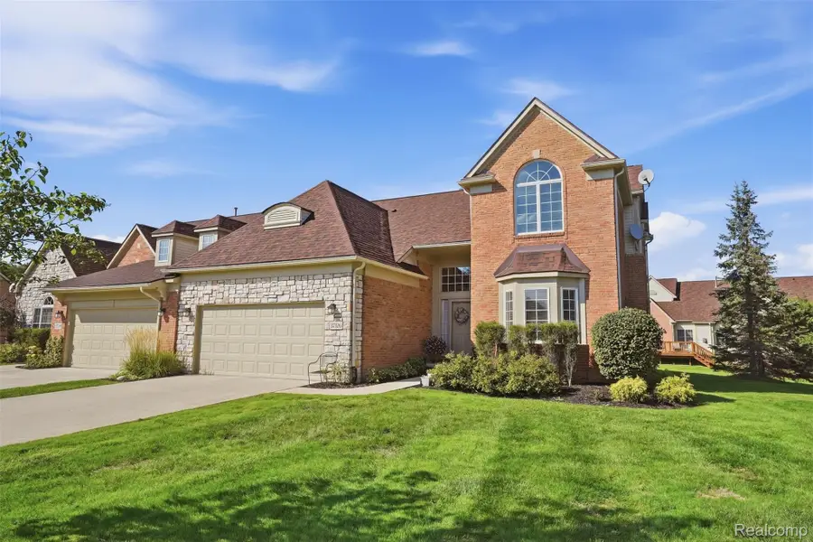 37126 Southwind Court, Farmington Hills, MI 48331 - #3