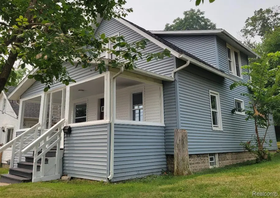 914 Middle Street, Lansing, MI 48915 - #2