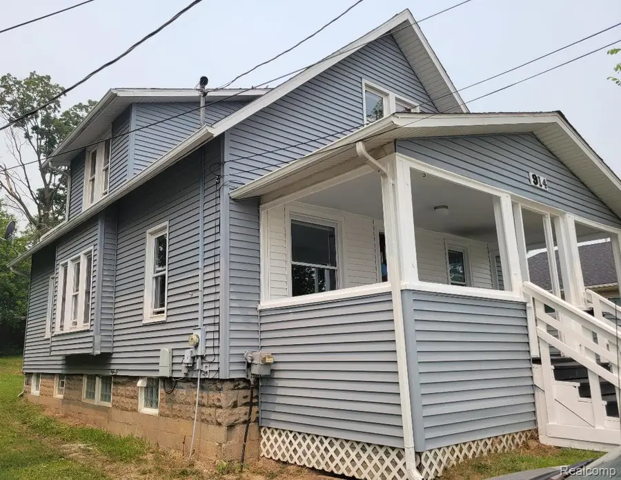 914 Middle Street, Lansing, MI 48915 - #3