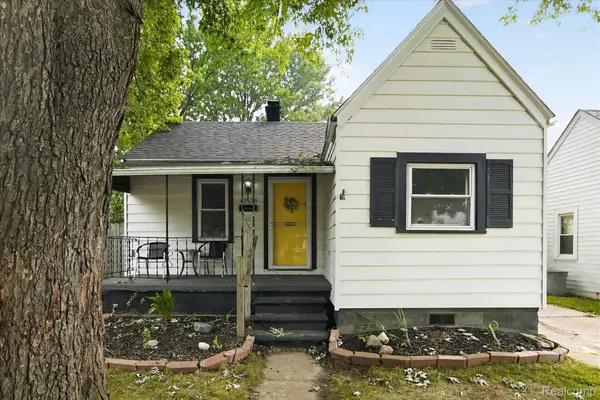 27036 Townley Street, MadisonHeights, MI 48071