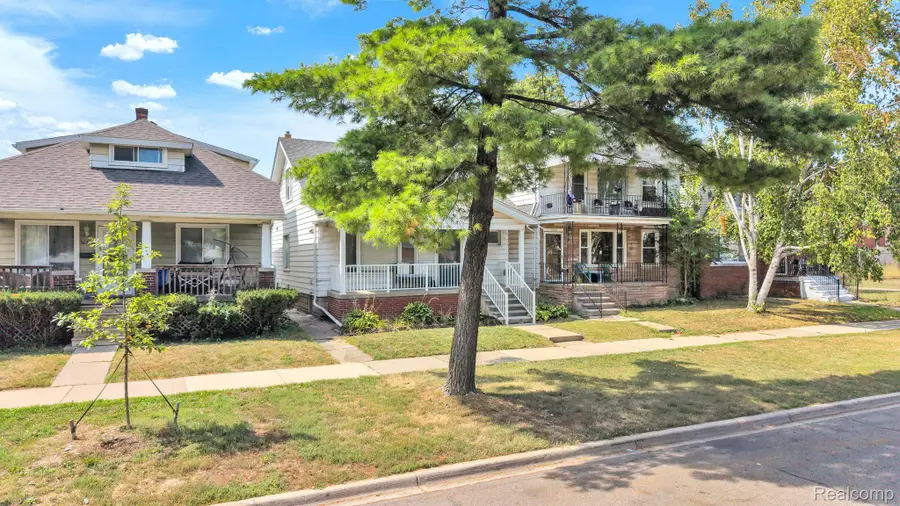 7631 Maple Street, Dearborn, MI 48126 - #3