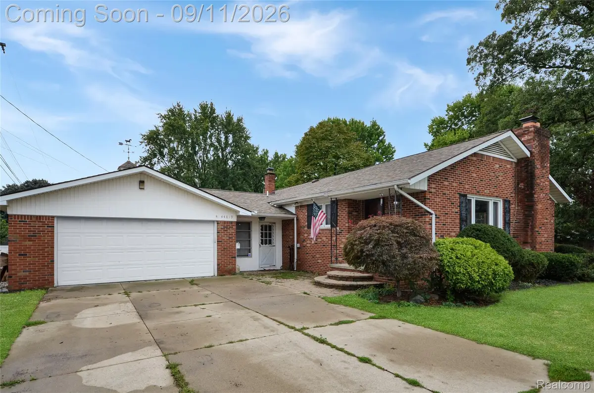 44819 Duffield Avenue, Sterling Heights, MI 48314 - #1