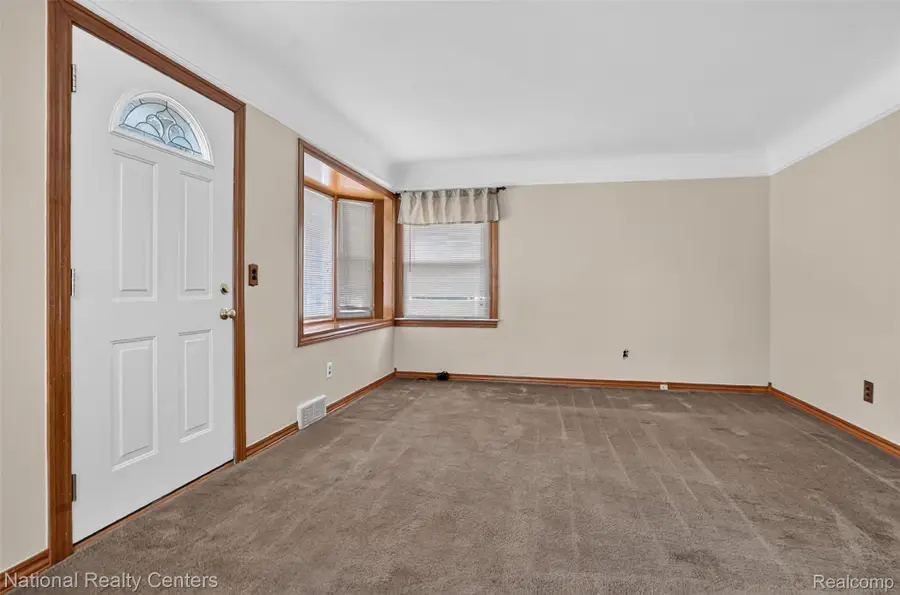 22311 Cleveland Street, Dearborn, MI 48124 - #3