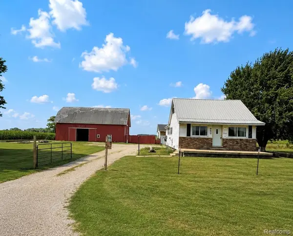 2498 S Wisner Road, Ithaca, MI 48847