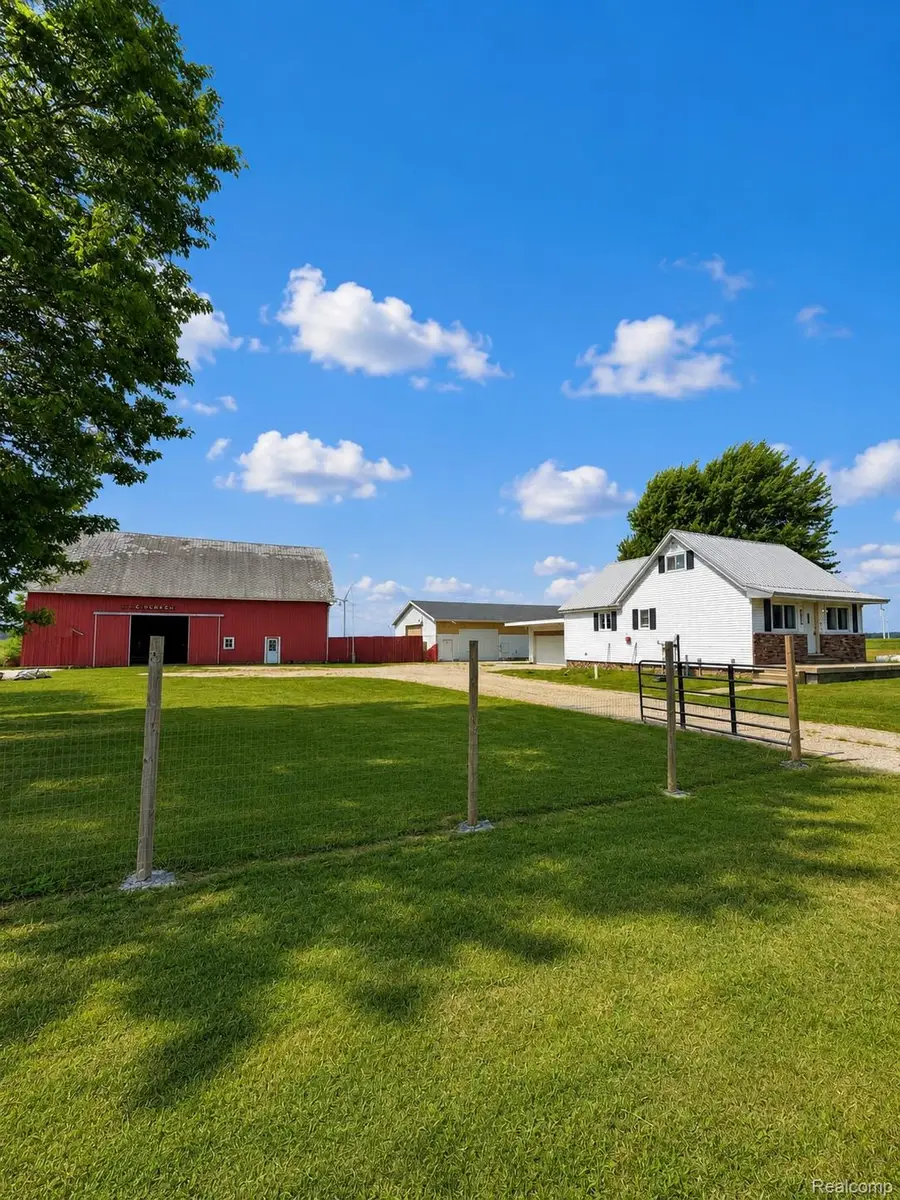 2498 S Wisner Road, Ithaca, MI 48847 - #3