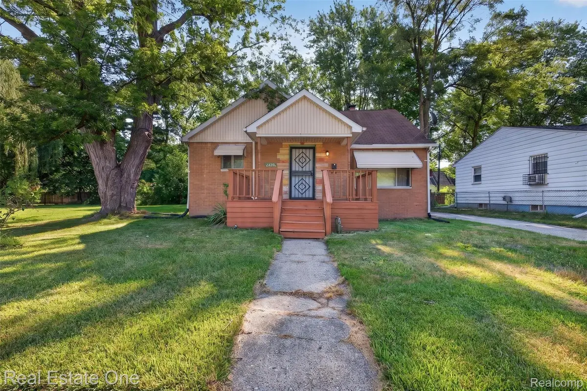 2820 Winona Street, Flint, MI 48504 - #1