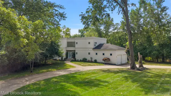 4845 Bryn Mawr Drive, BloomfieldHills, MI 48301