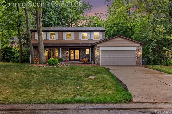 441 Pinehurst Drive, RochesterHills, MI 48309