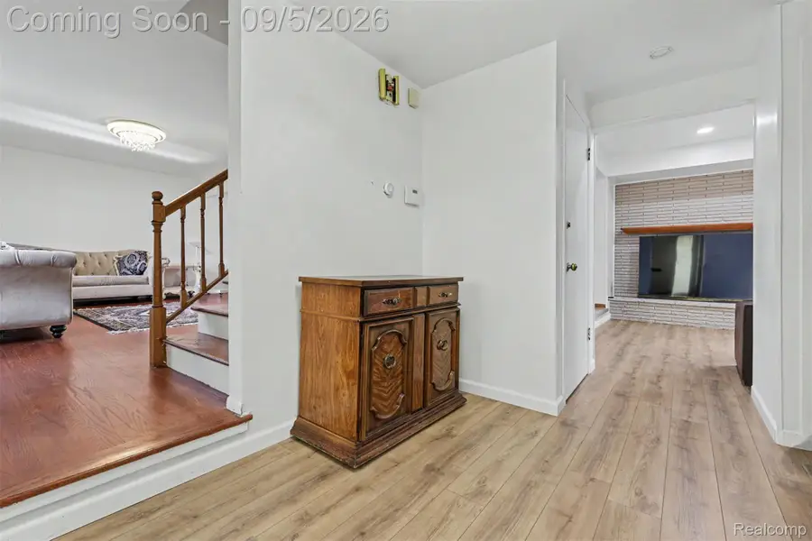 369 Norborne Avenue, Dearborn Heights, MI 48127 - #3