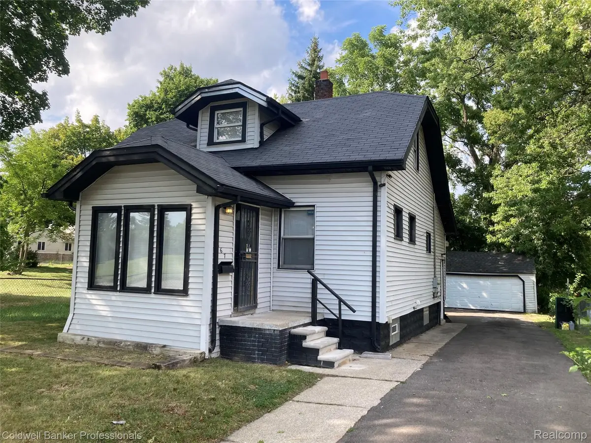 667 Northway Drive, Pontiac, MI 48342 - #1