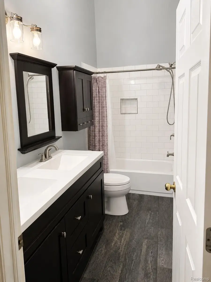 23346 Redman Court, Brownstown, MI 48183 - #2