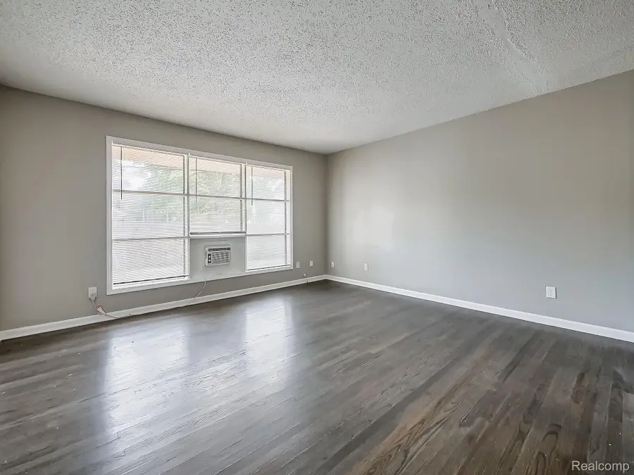 21520 Concord Court, Southfield, MI 48076 - #2