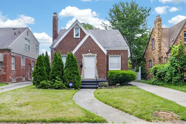16590 Gilchrist Street, Detroit, MI 48235