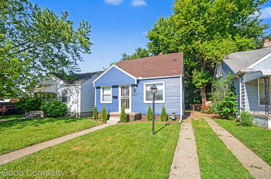 7235 Parkland, Redford, MI 48239 - #2