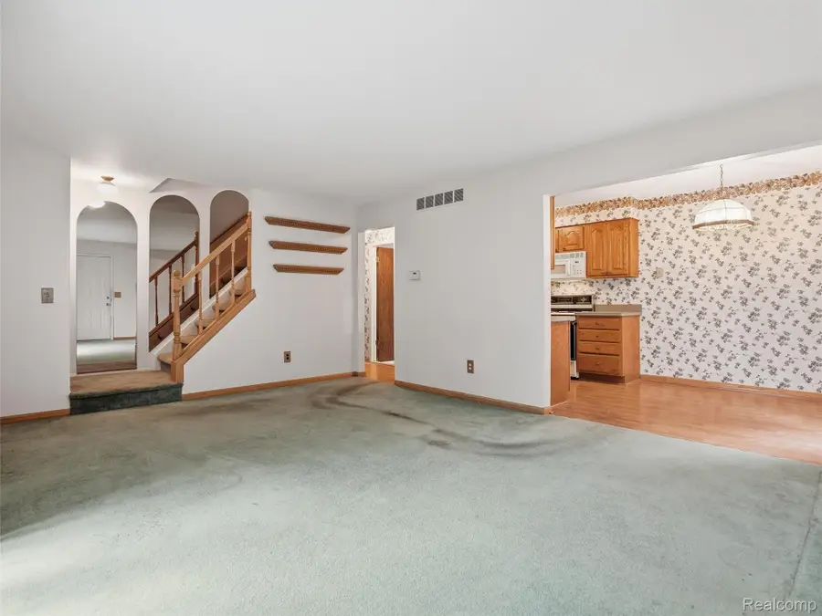 24763 Meadow Creek Drive, Harrison Township, MI 48045 - #2