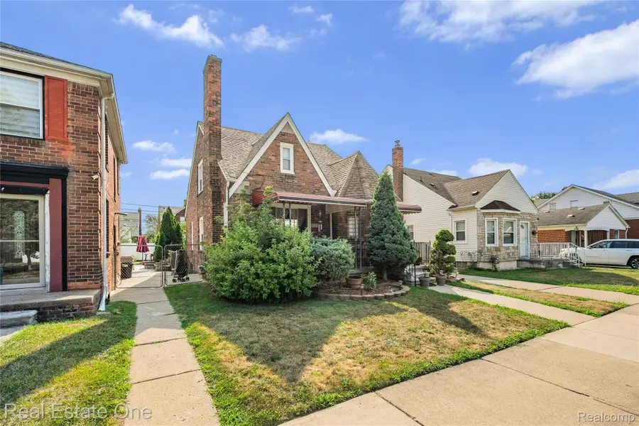 5950 Argyle Street, Dearborn, MI 48126 - #2