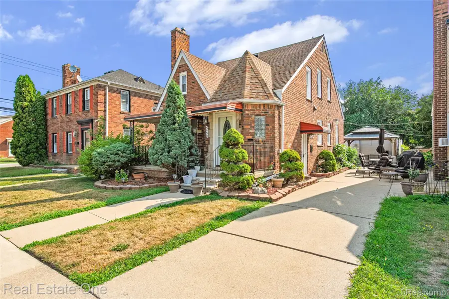 5950 Argyle Street, Dearborn, MI 48126 - #3