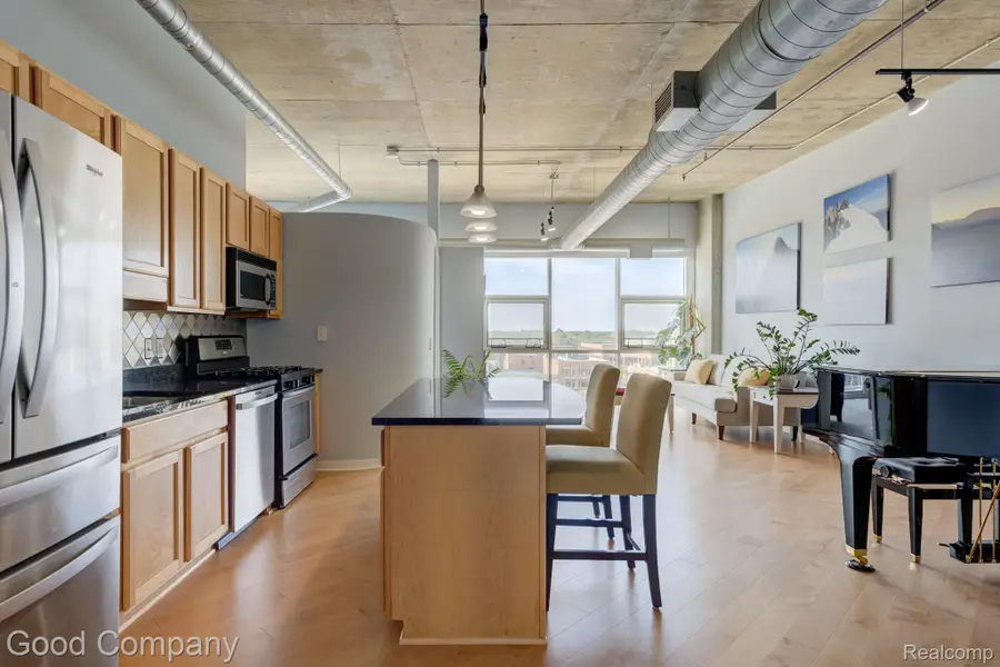 100 W 5th Street #804, Royal Oak, MI 48067 - #2