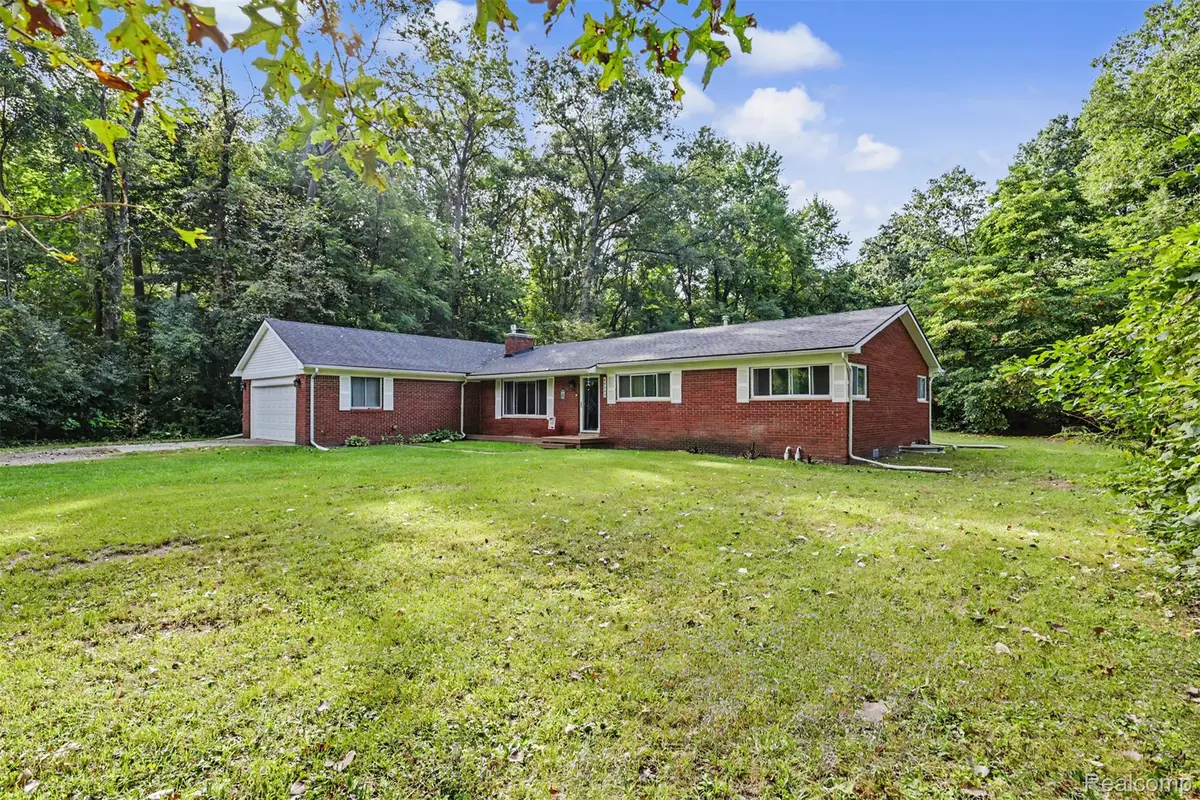 45223 Wear Road, Belleville, MI 48111 - #1