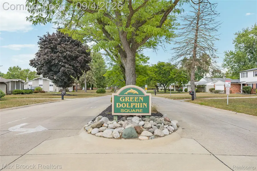 25190 Thorndyke Street, Southfield, MI 48033 - #2