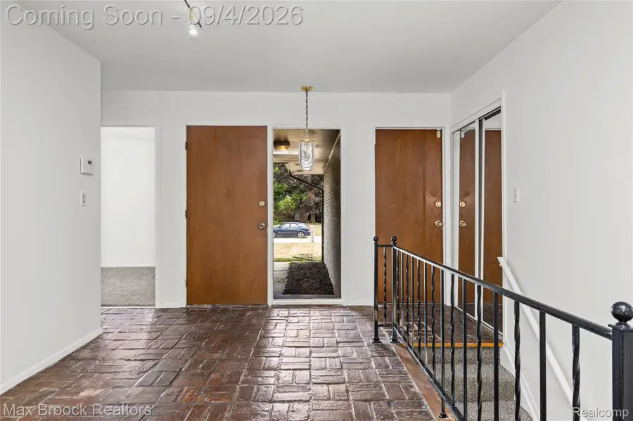 25190 Thorndyke Street, Southfield, MI 48033 - #3