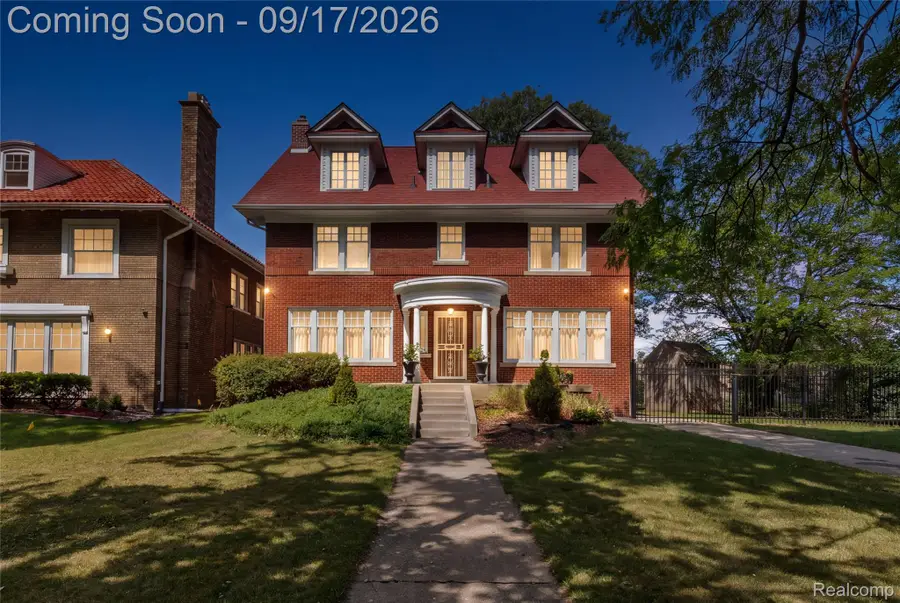 1474 W Boston Boulevard, Detroit, MI 48206 - #2