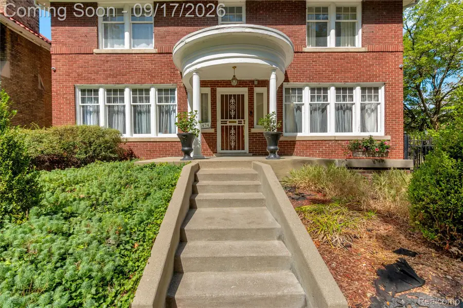 1474 W Boston Boulevard, Detroit, MI 48206 - #3