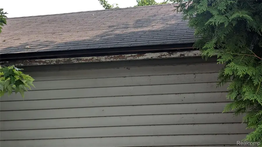 420 Columbia Street, Algonac, MI 48001 - #3