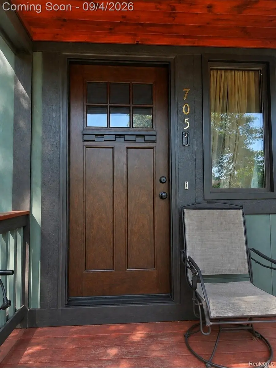 705 Estes Court, Waterford, MI 48327 - #2