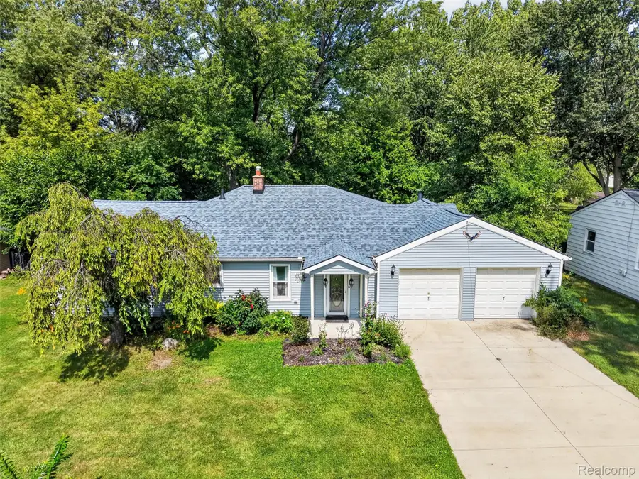 1832 Tamm Avenue, Rochester Hills, MI 48309 - #3