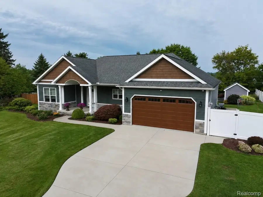 1112 Don Wayne Drive, Lapeer, MI 48446 - #2