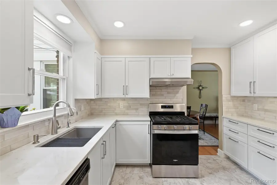 135 Berkley Street, Dearborn, MI 48124 - #2