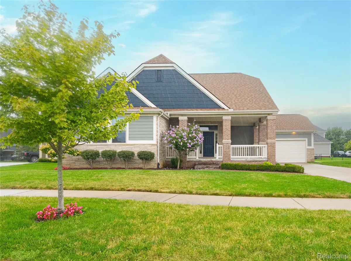 18755 Newton Street, Macomb, MI 48042 - #1