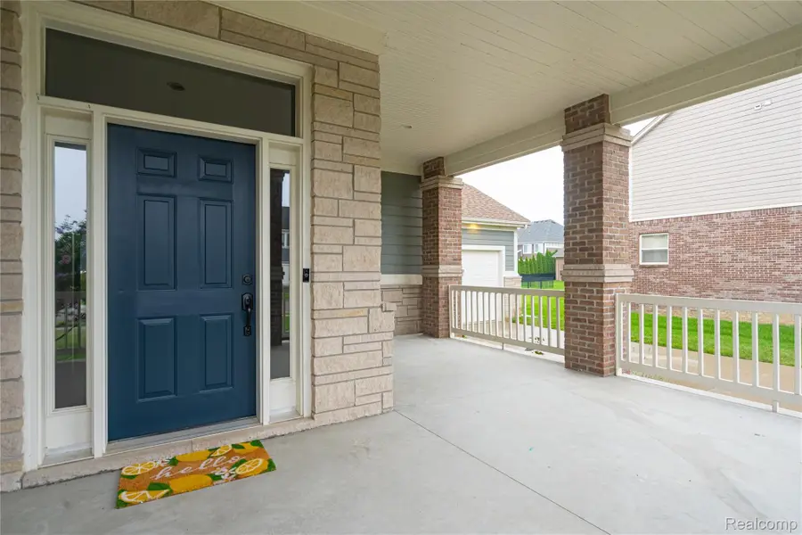 18755 Newton Street, Macomb, MI 48042 - #3