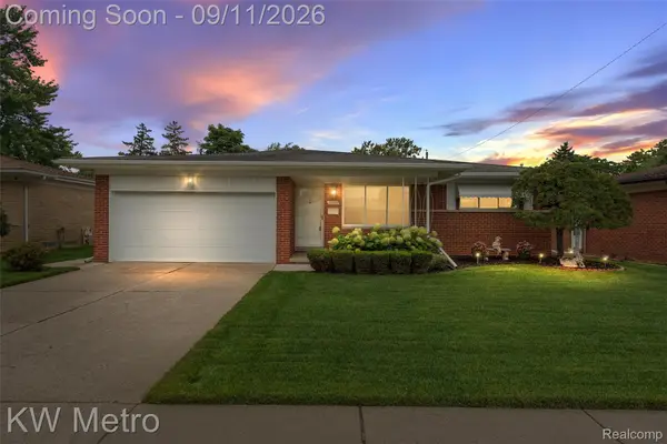 32315 Whitley Circle, Warren, MI 48088